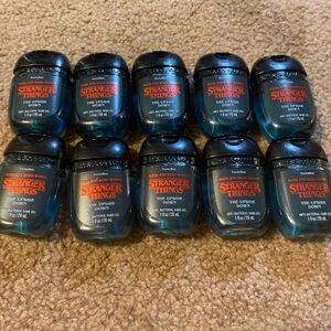 Lot of 10 Stranger Things “The Upside Down” Bath and Body Works Sanitizer